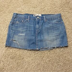 Levi’s Y2k Vtg Low Rise Micro Denim Skirt Size 27 Cowgirl Western Rodeo Distress